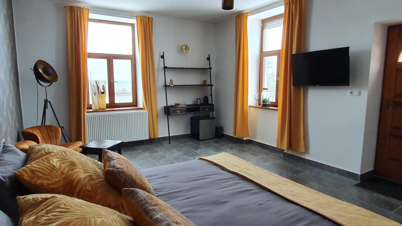 Tisza White House Bed & Breakfast Tiszaszolos Exterior photo